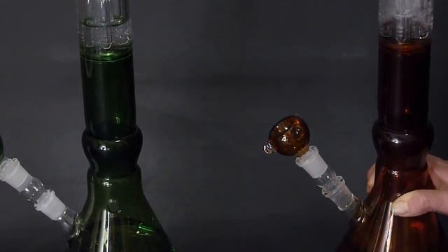 Black Leaf 2 Part Percolator Bong SA 350 смотреть онлайн