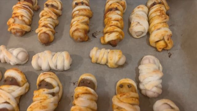 Вкусняшки на Хэллоуин смотреть онлайн