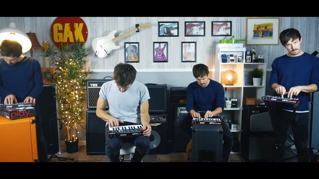 THE NEW AKAI MPK Mini Play смотреть онлайн