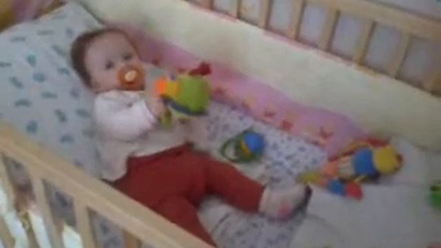 Даша сама садится 26.06.2015 -7 месяцев 26 дней смотреть онлайн