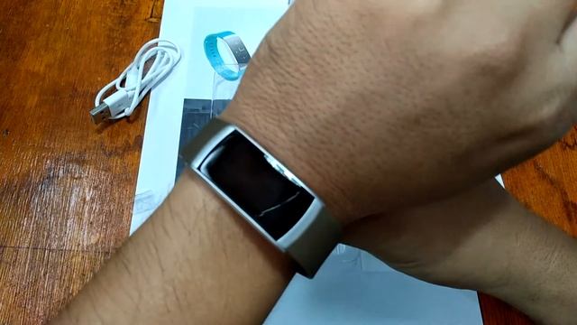 iWOWNFit i6 Pro Roll Band Smartband Review and Unboxing смотреть онлайн