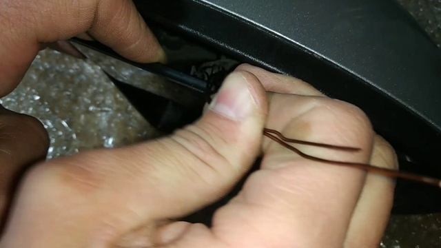 Снятие зеркального элемента форд эскейп, куга