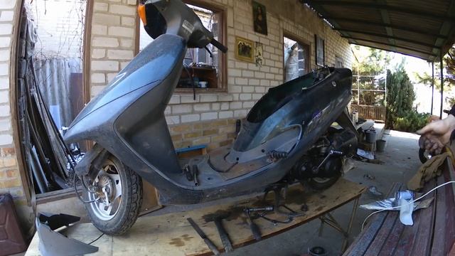 Ремонт HONDA TACT AF30 вариатор генератор обзор и тест-драйв смотреть онлайн