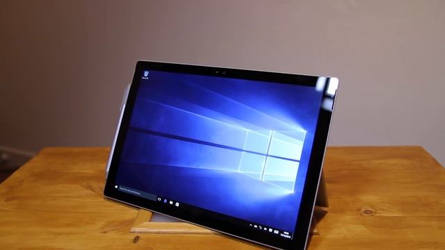 Microsoft Surface Pro 4: Unboxing and First Look смотреть онлайн