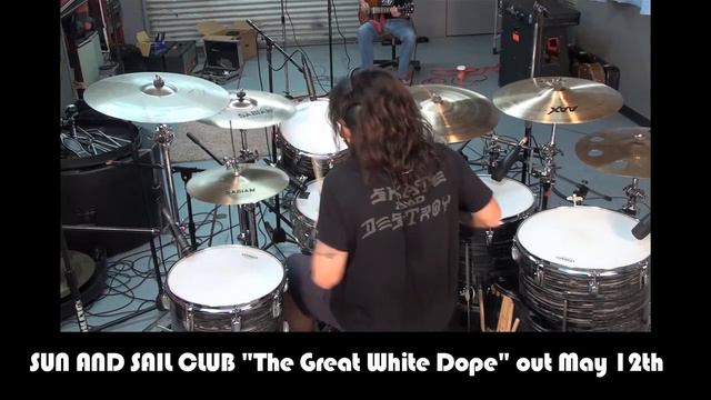SUN AND SAIL CLUB (Studio Footage) "Dresden Fireball Freakout Flight" смотреть онлайн
