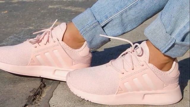 ЖЕНСКИЕ МОДНЫЕ КРОССОВКИ 2019 / ВЕСНА-ЛЕТО 2019 / КРОССОВКИ 2019 смотреть онлайн