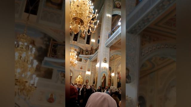 Поют дети в Храме Рождества Христова в Волгодонске смотреть онлайн