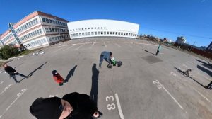 Обучение Взрослого Моноколесу занимает у меня около 15 минут, а вот с детьми всё гораздо  сложнее!