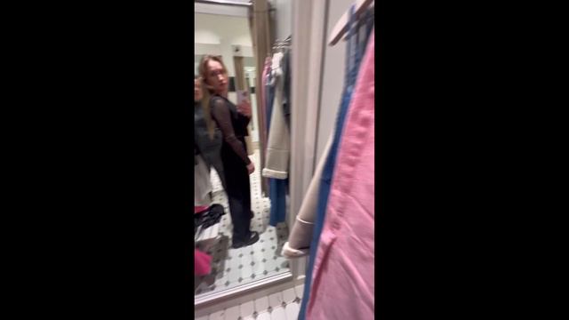 Stradivarius образы в Польше смотреть онлайн