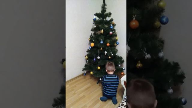 Наша ёлочка. Часть 2 смотреть онлайн