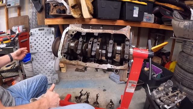 Fiat 124 Engine Block Disassembly and Inspection: What did we find?? смотреть онлайн