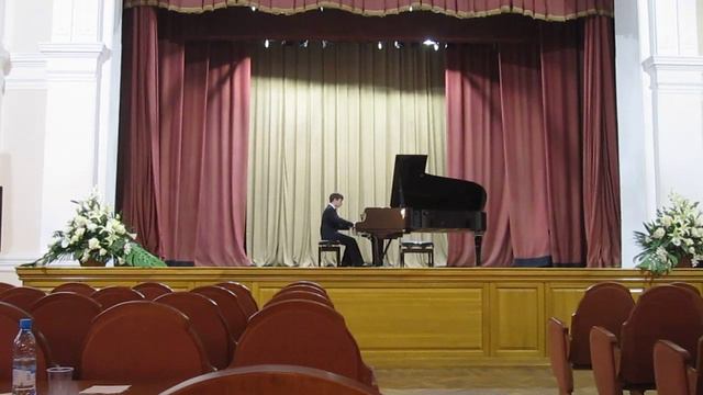 1.Зиринг "Сказание" 2. Т.Лак Этюд №12 Коряков Олег смотреть онлайн