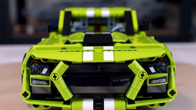 Nem nagy, de elég szép (Lego 42138 - Ford Mustang Shelby GT500 bemutató) смотреть онлайн