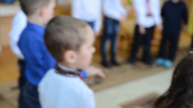 8 березня в садочку смотреть онлайн