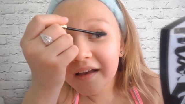 My makeup / Макияж 12-ти летней девочки смотреть онлайн