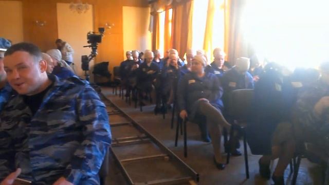 У беды глаза зелёные ... смотреть онлайн