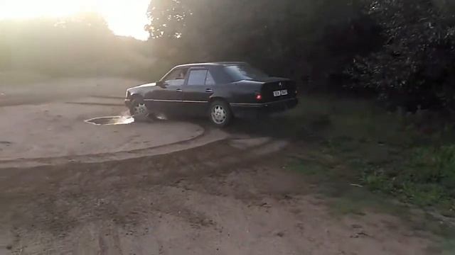 ЖОГОВО НА W 124 e 500 !!!! СТАРТУЕМ !!! смотреть онлайн