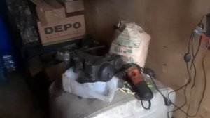 Нашли где стук стук!) На фронте остались только двое!).