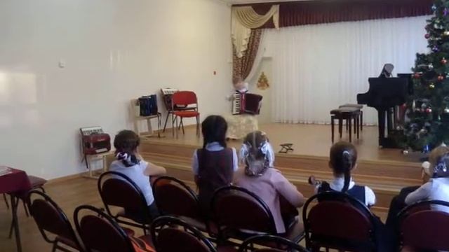 Гаврилова Злата 7 лет.ДМШ 13 им Дунаевского 1 класс, аккордеон смотреть онлайн
