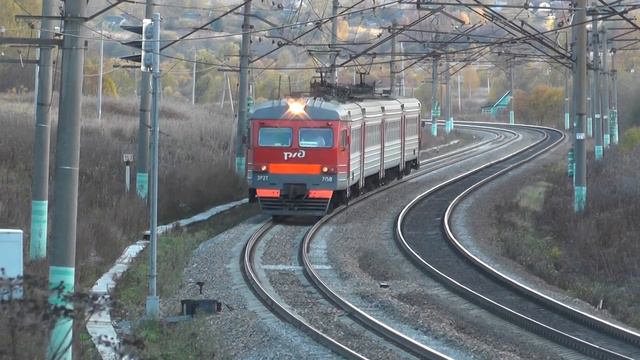 Электропоезд ЭР2Т-7158 перегон Уваровка - Гагарин смотреть онлайн