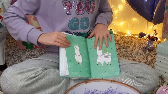 ПОДАРКИ на ДЕНЬ РОЖДЕНИЯ Лесёны. 10 лет ЮБИЛЕЙ смотреть онлайн