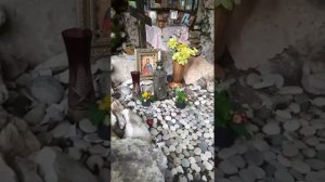 Храм святого  Василиска и Святой источник