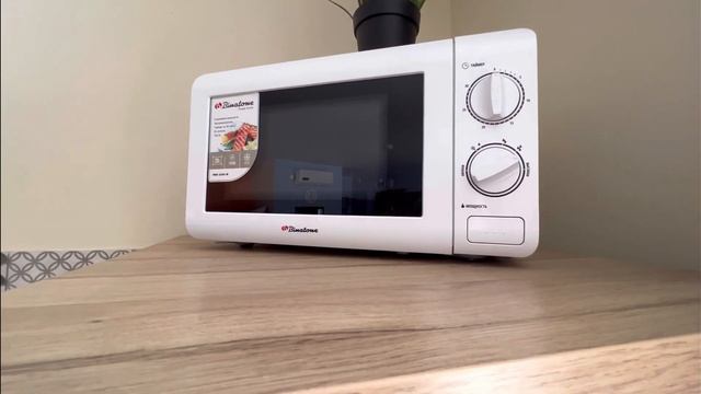 Сибирские выходные в сосновом лесу | Зимние забавы вне дома смотреть онлайн
