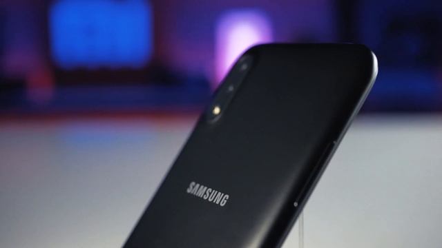 ? Samsung Galaxy A01 - КРАТКИЙ ОБЗОР / PUBG БЕЗ ЛАГОВ за 100$ смотреть онлайн