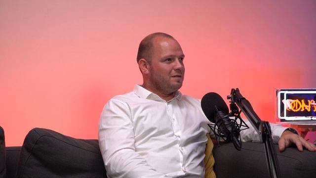Episode 31 | Dean Bryen, CTO of Cloud UBS maintaining innovation with new technologies смотреть онлайн
