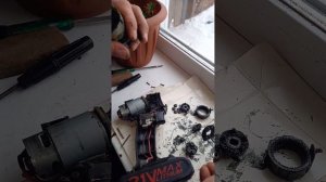 пропала вторая скорость у шурупавёрта. Поиски причины