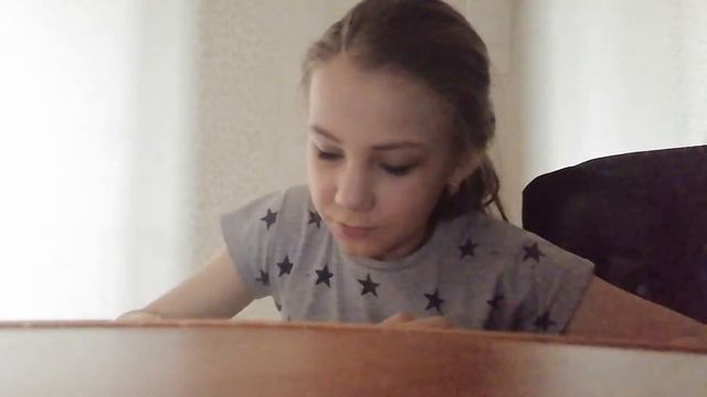 Вопрос ответ. У тебя есть вещи от гучи? смотреть онлайн