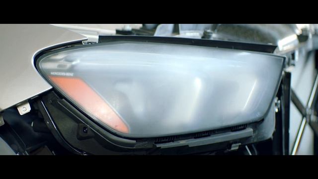 Mercedes-Benz Service Tips: Headlamp Replacement смотреть онлайн
