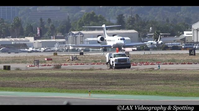 Elon Musk's Gulfstream G650ER [N628TS] landing at Van Nuys Airport (VNY) смотреть онлайн