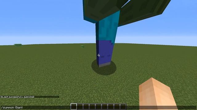 How To Spawn a Giant Zombie In Minecraft | 1.11.2 смотреть онлайн