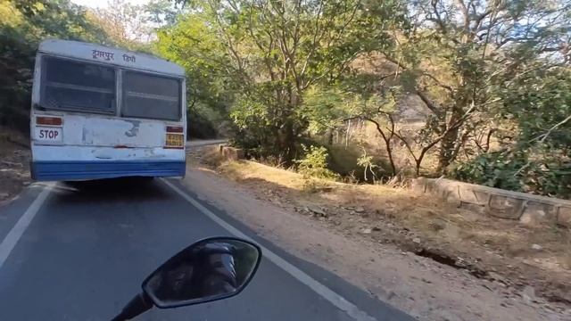 Please don’t touch my keys, man! смотреть онлайн