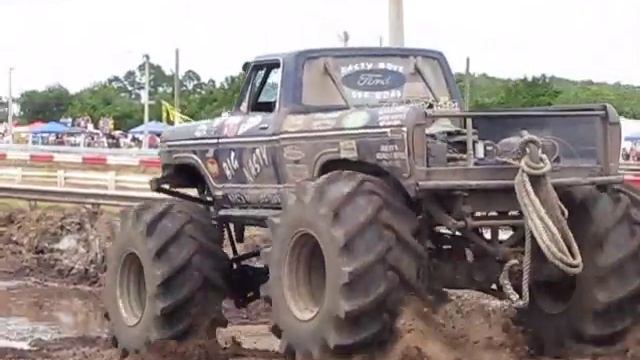 Trucks Gone Wild June 28th Hill N Hole Big Nasty Ford смотреть онлайн