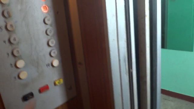 Электрический лифт V=1 м-с, грузоподъемность 320 кг (1625)