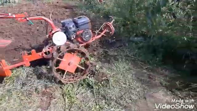 Оборотный плуг,запахиваем сидераты. смотреть онлайн