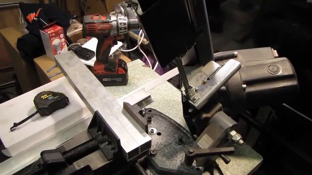 ELMOS 209 самая маленькая ленточная пила