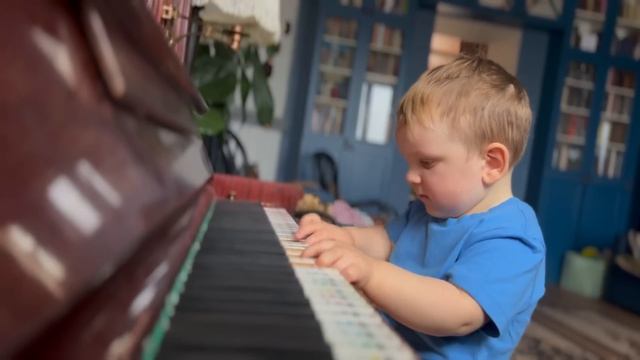 Composing Attempt - Игра в композитора