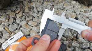 замена тормозных колодок на квадроцикле.