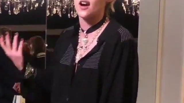 #ChanelShow смотреть онлайн