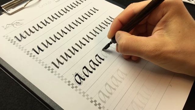 8 УРОК. 3- Группа строчных букв « u a d g q ». Итальянский курсив. Italic. смотреть онлайн