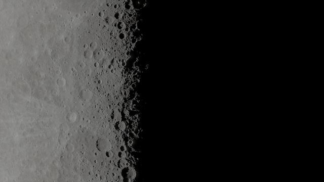 Amazing Moon In 4K HDR OLED
