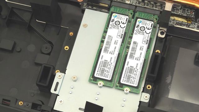 Laptop quái vật 115 triệu, Core i9-8950HK, GTX 1080 смотреть онлайн