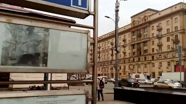 Москва 2217 площадь Земляной Вал, площадь Цезаря Куникова весна день смотреть онлайн