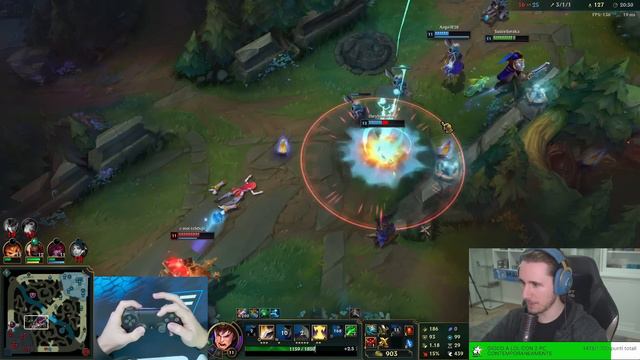 Gioco a League of Legends con il PAD della PS4! смотреть онлайн