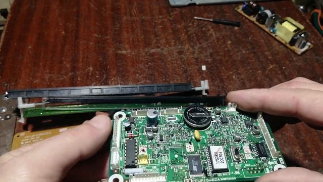 Факс Panasonic KX-FT932RU. Что ценного внутри.