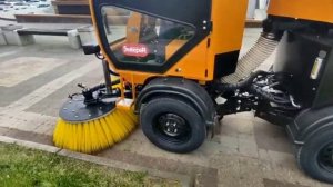 Sweeper ММК компактная уборочная машина. Дорожный пылесос. Сделано в РФ.