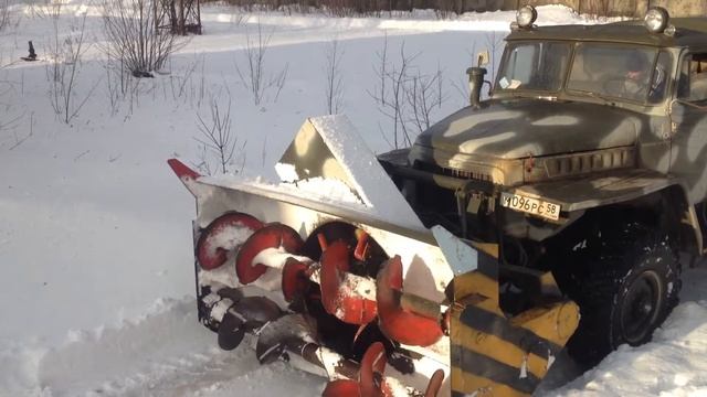 Шнекороторный УРАЛ ДЭ-226.Амкодор.по прозвищу "Крокодил" смотреть онлайн
